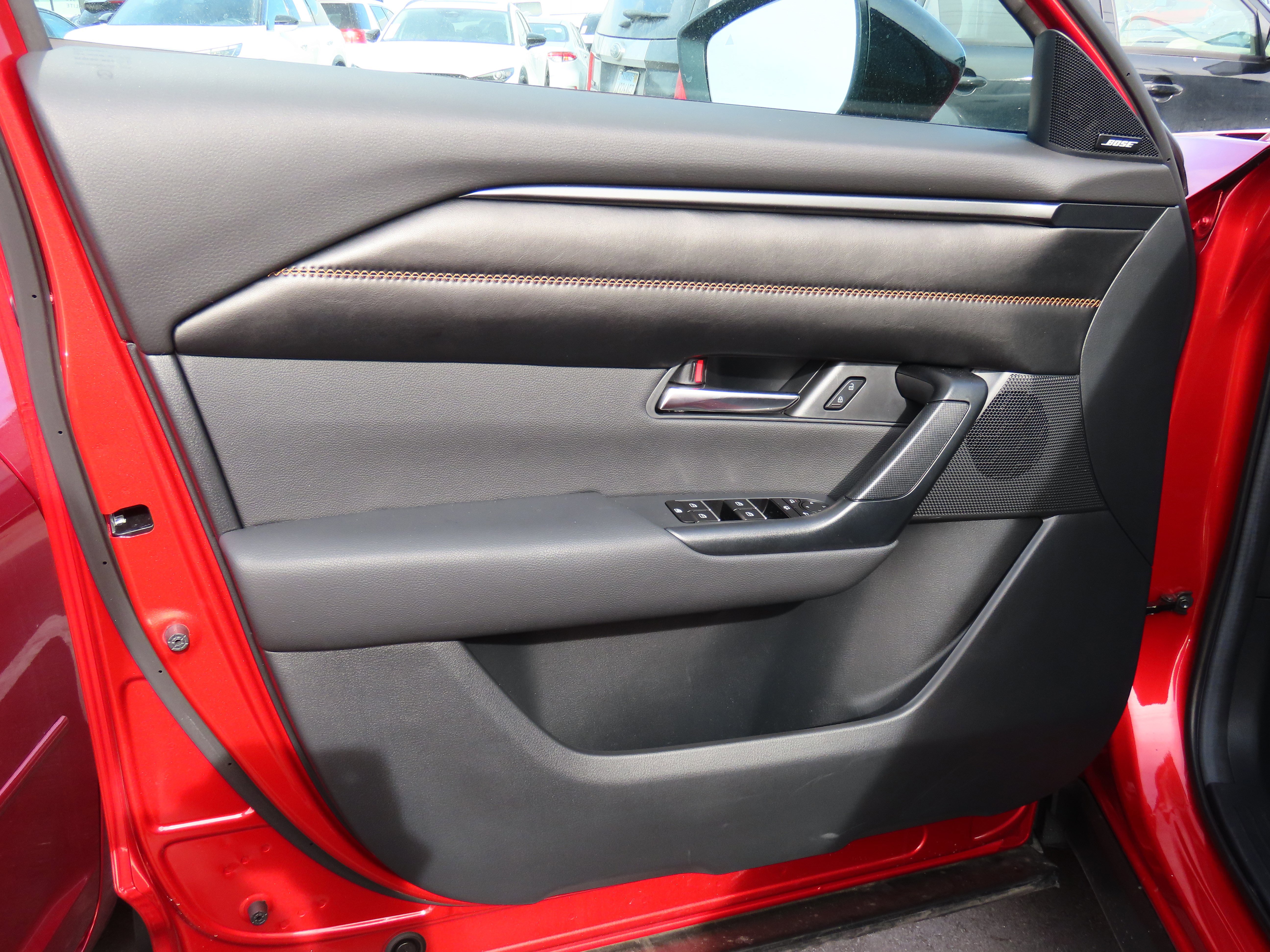 Used 2025 MAZDA CX-50 2.5 Hybrid w/ Premium Plus Pkg image 21