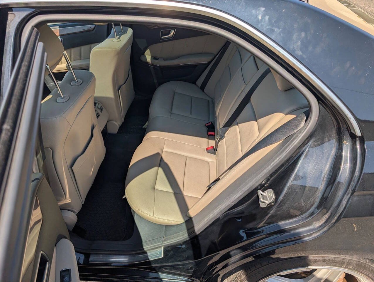Used 2012 Mercedes-Benz E 350 Sedan image 29