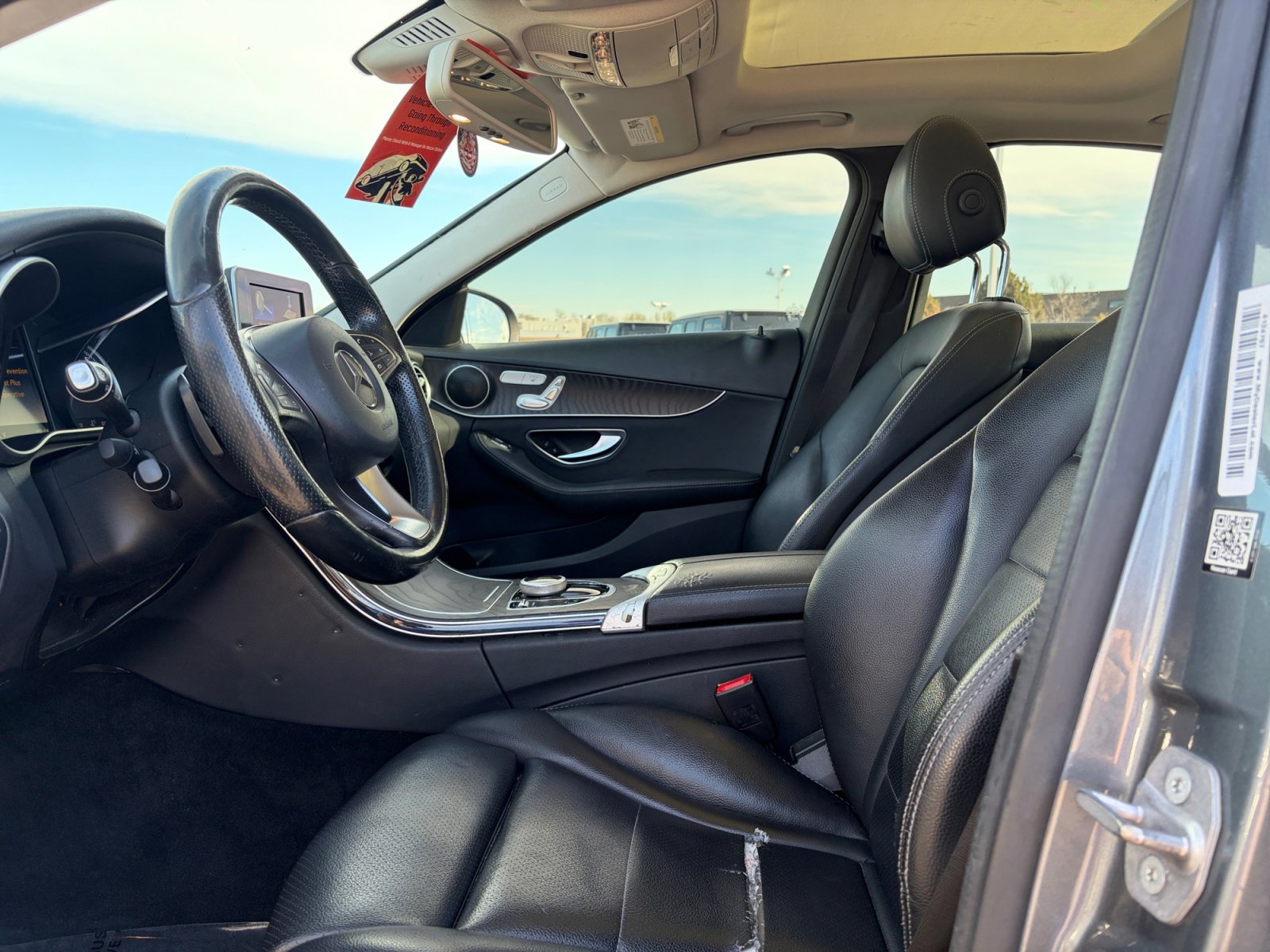 Used 2017 Mercedes-Benz C 300 4MATIC Sedan image 17