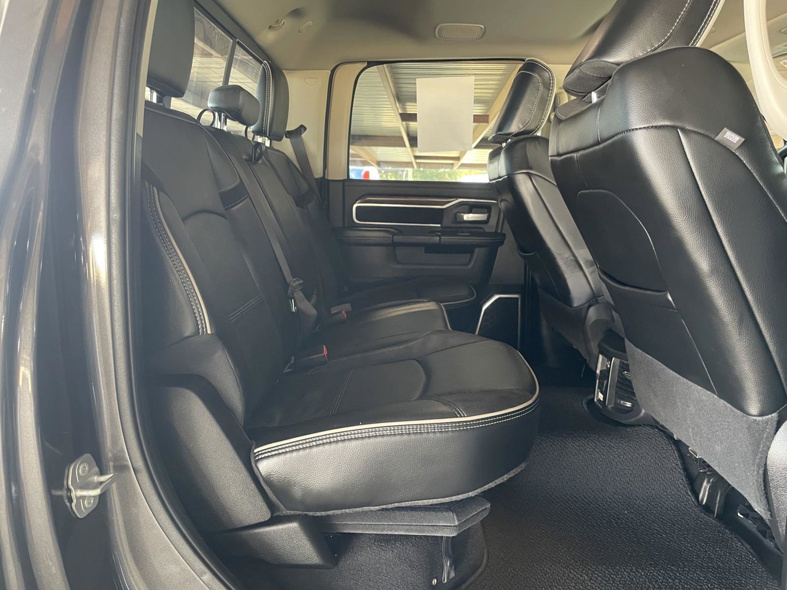 Used 2024 RAM 2500 Laramie image 36