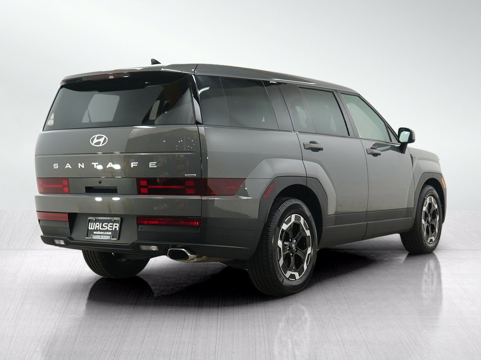Used 2024 Hyundai Santa Fe SE AWD/4WD image 5