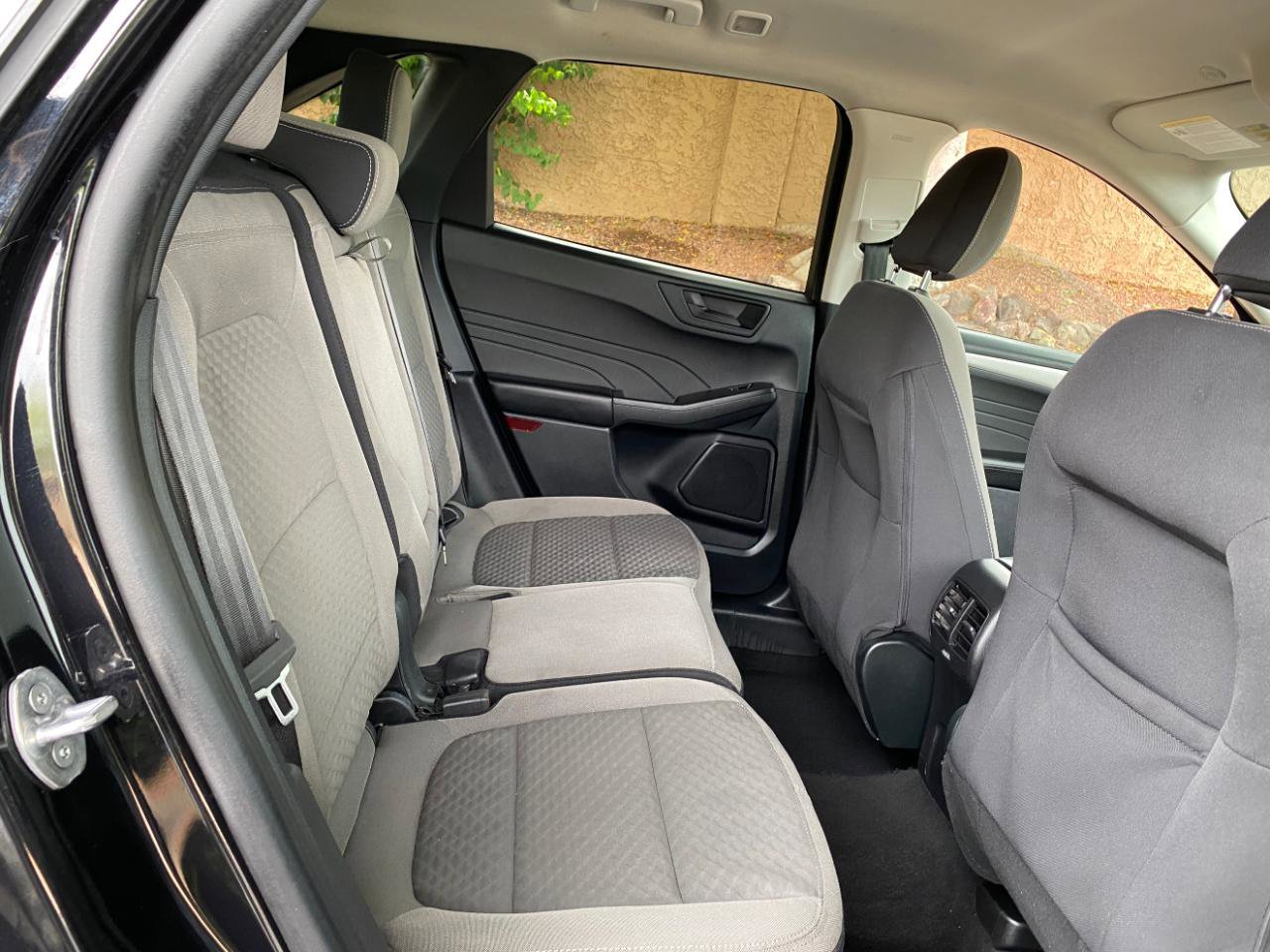 Used 2022 Ford Escape SE w/ Convenience Package FWD image 46
