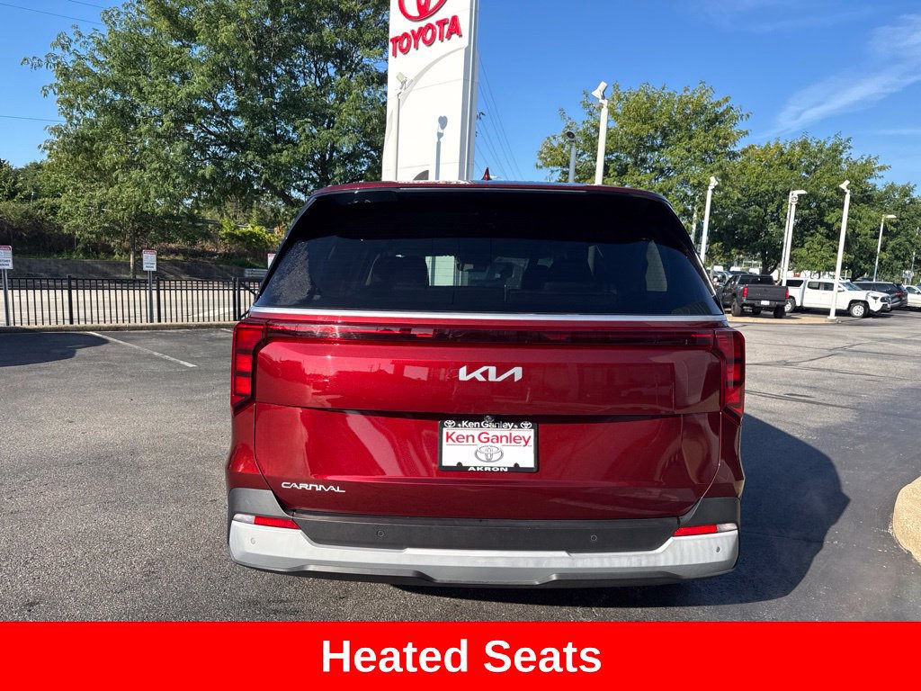 Used 2026 Kia Carnival FWD image 6