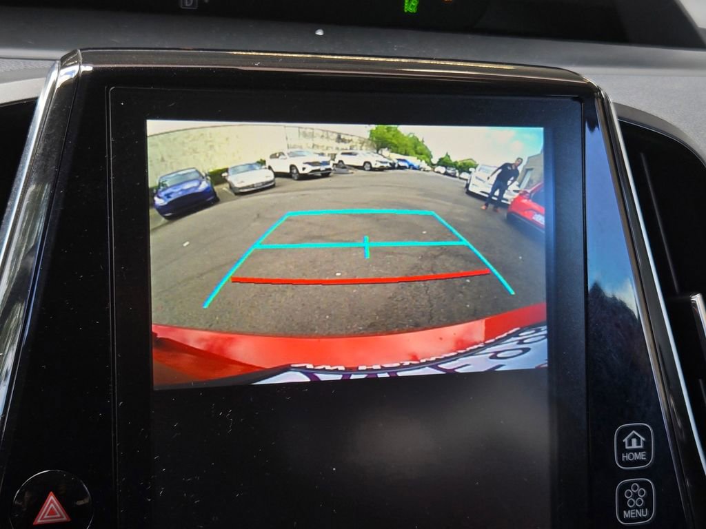 Used 2021 Toyota Prius Prime XLE FWD image 16