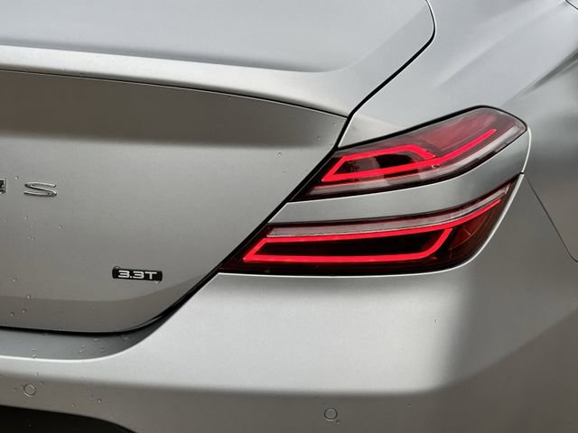 Used 2024 Genesis G70 3.3T Advanced w/ Sport Prestige Package image 8