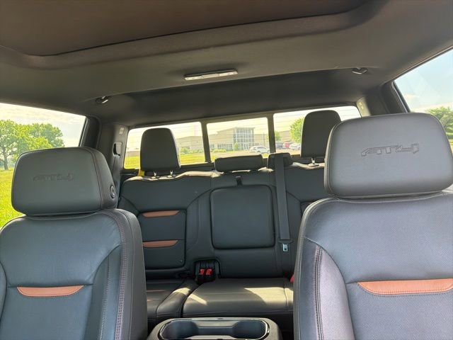 Used 2024 GMC Sierra 2500 AT4 w/ AT4 Premium Plus Package AWD/4WD image 13