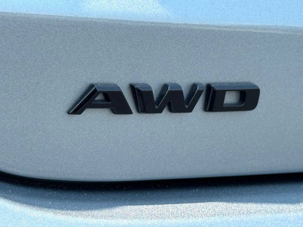 Certified 2024 Cadillac XT6 Sport w/ LPO, Onyx Lite Package AWD/4WD image 11