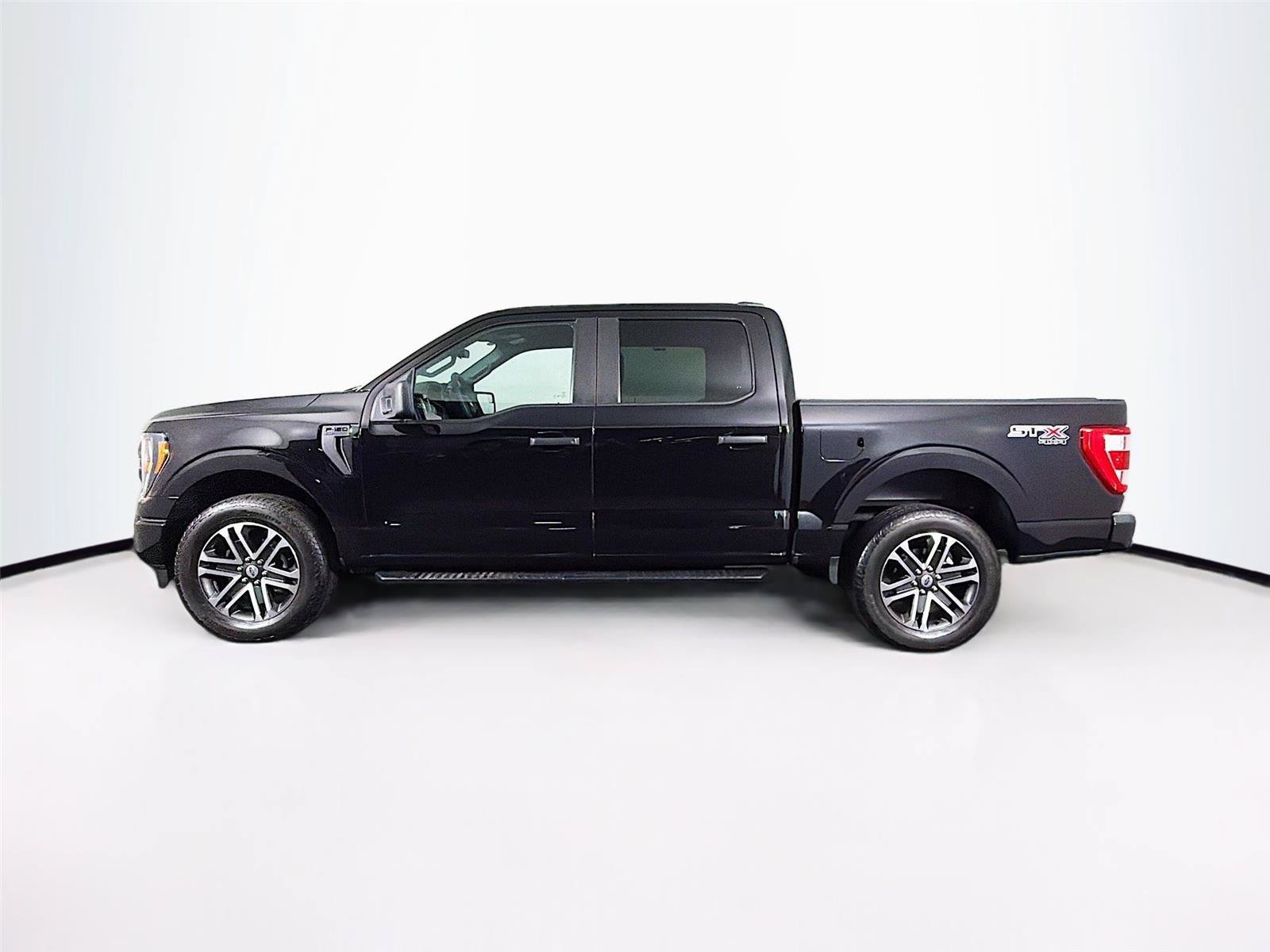 Used 2023 Ford F150 XL w/ STX Appearance Package AWD/4WD image 8