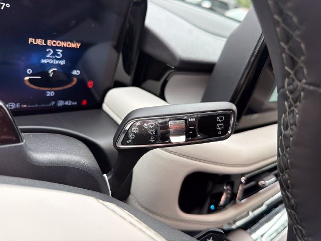 New 2026 Lincoln Aviator Reserve AWD/4WD image 28