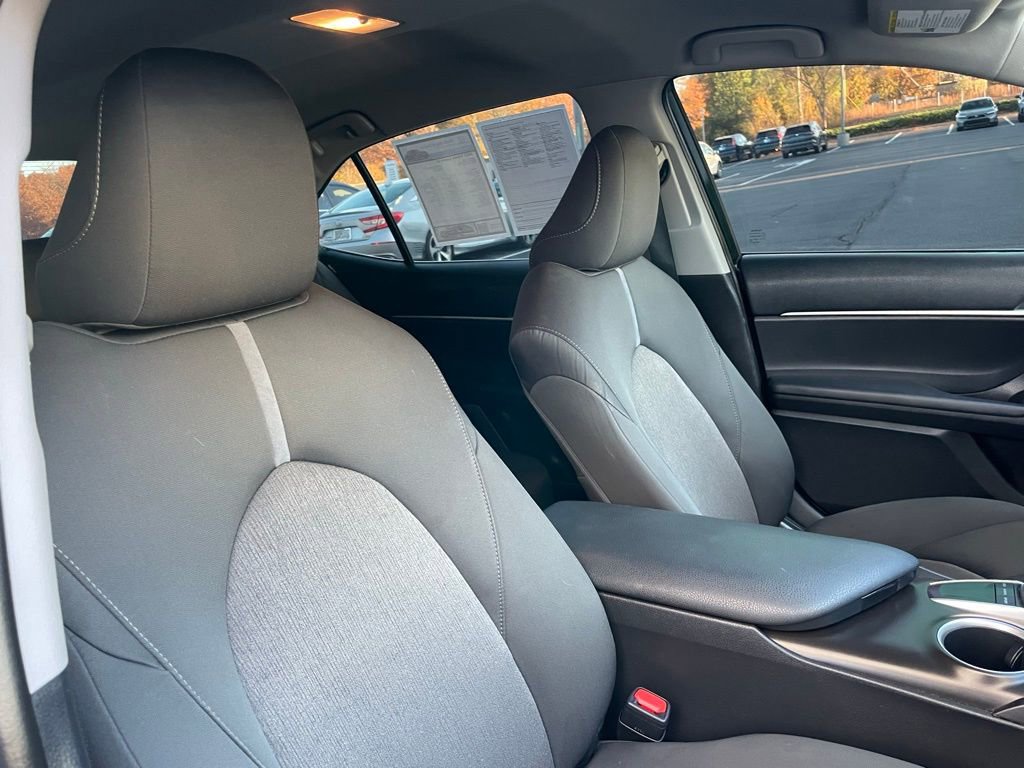 Used 2023 Toyota Camry LE image 30