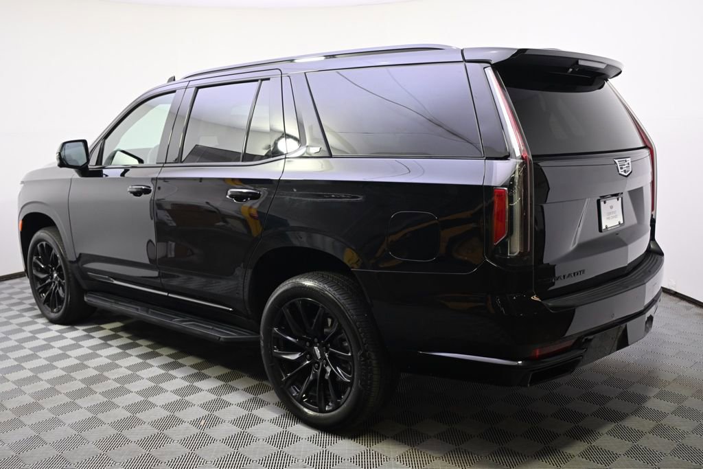 Used 2023 Cadillac Escalade Sport Platinum w/ LPO, ONYX Package AWD/4WD image 3