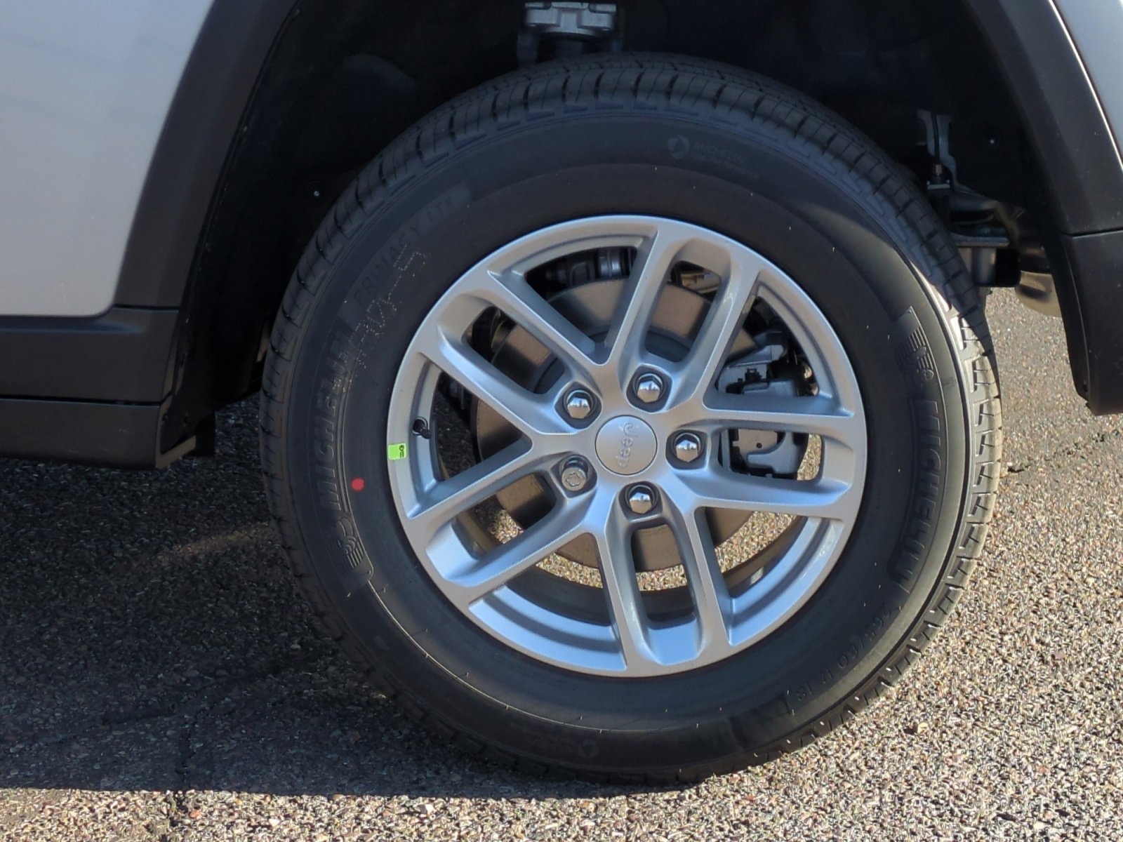 New 2025 Jeep Grand Cherokee Laredo w/ Luxury Tech Group I image 26