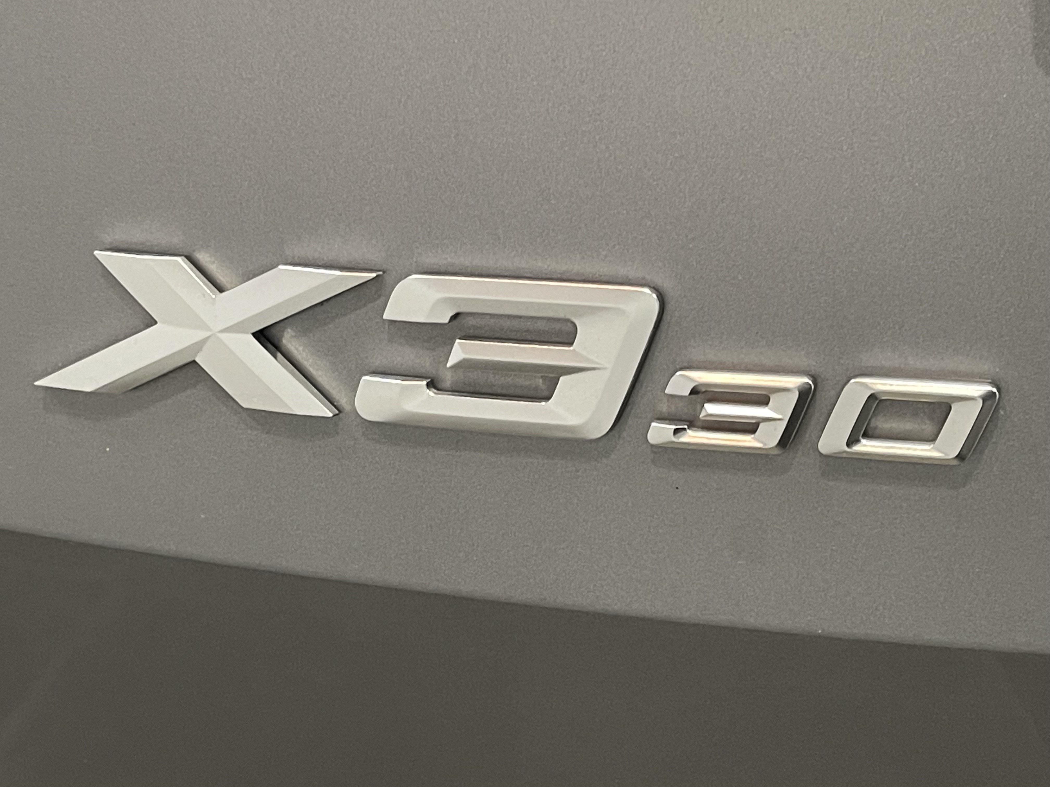 Used 2025 BMW X3 xDrive30i w/ Premium Package AWD/4WD image 24