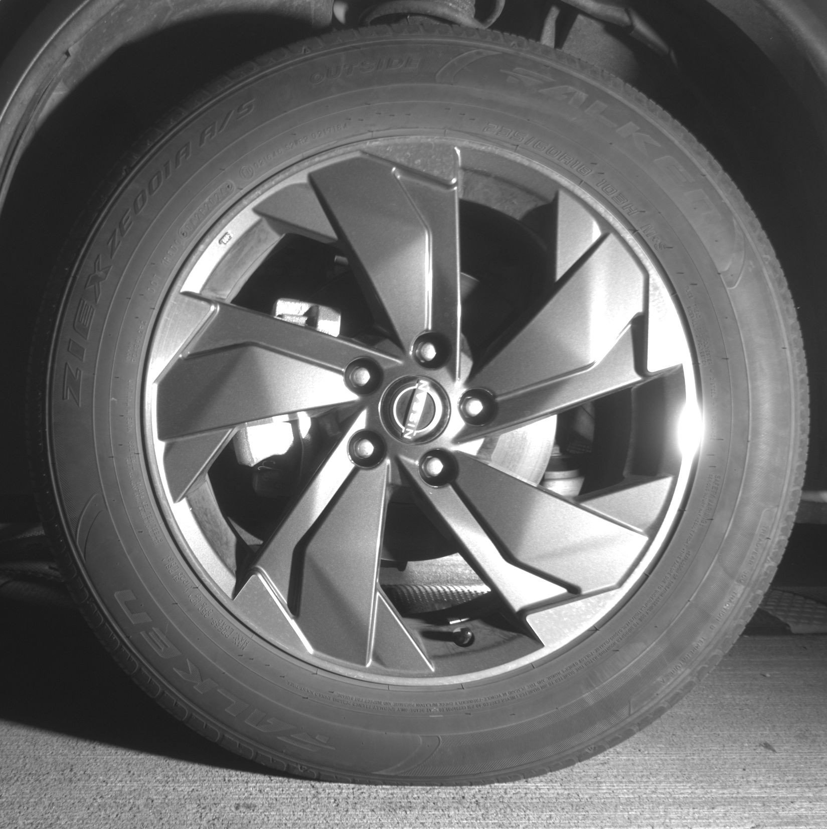 Used 2025 Nissan Rogue SV image 12