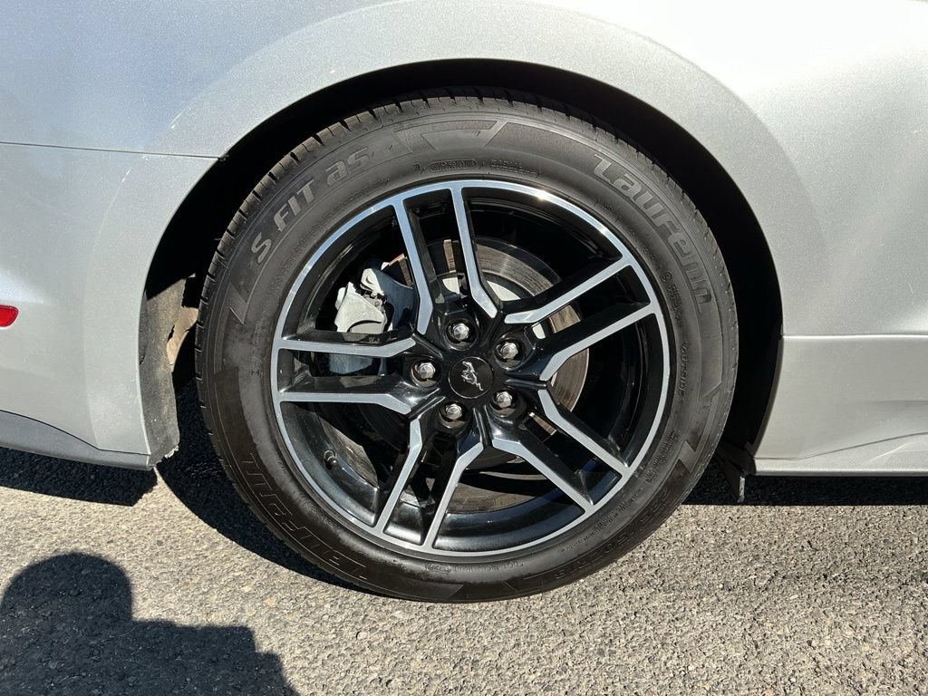 Used 2019 Ford Mustang GT Premium RWD image 8