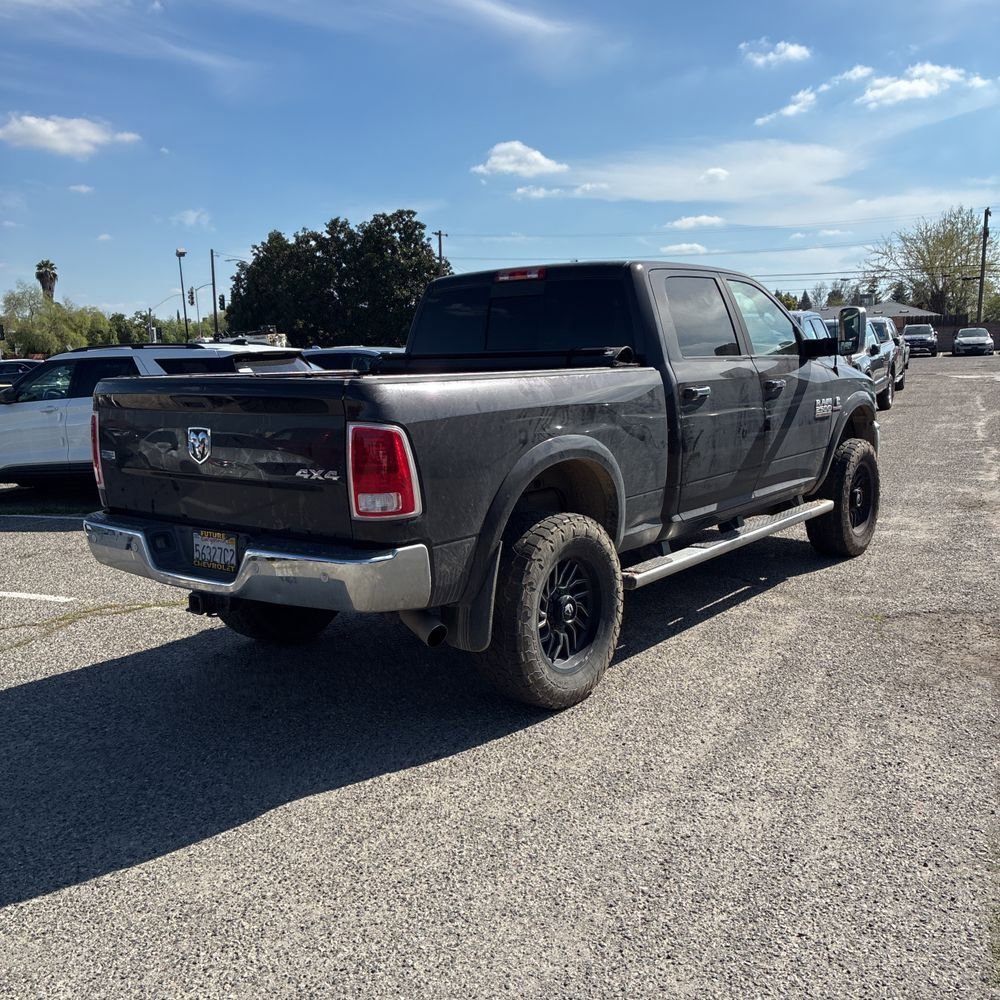 Used 2016 RAM 2500 Laramie w/ Cold Weather Group image 3
