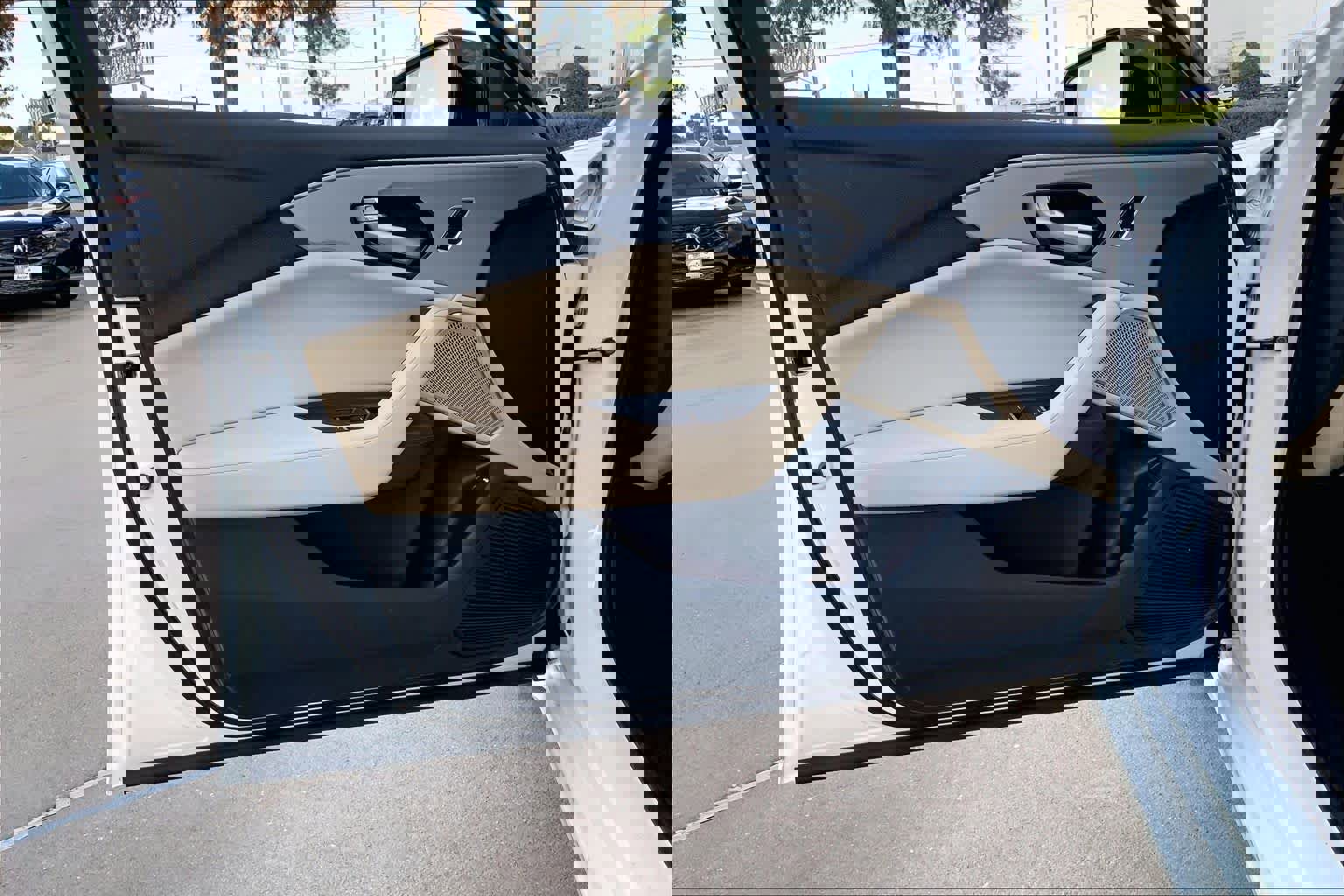 Used 2025 Acura TLX w/ Technology Package image 18