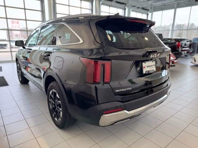 Used 2025 Kia Sorento S image 42