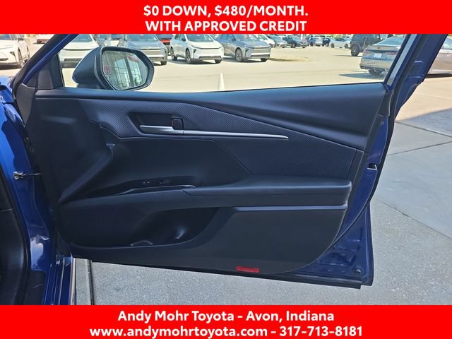 Used 2025 Toyota Camry SE FWD image 36