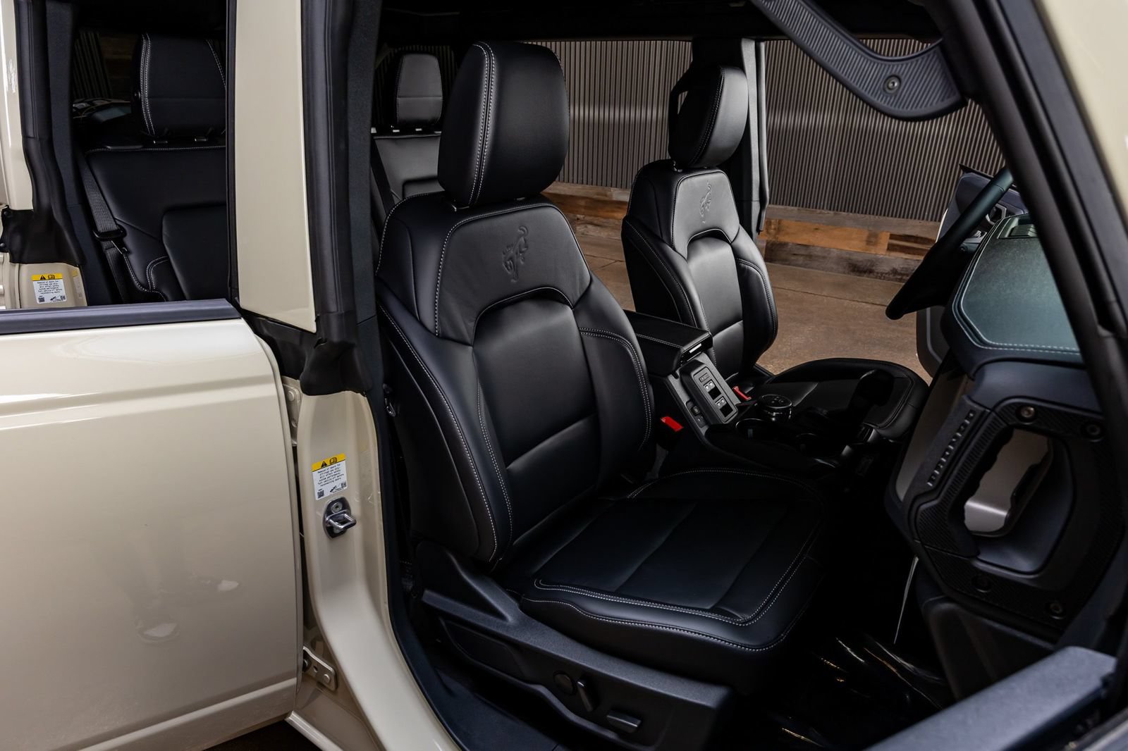 Used 2026 Ford Bronco Outer Banks AWD/4WD image 30