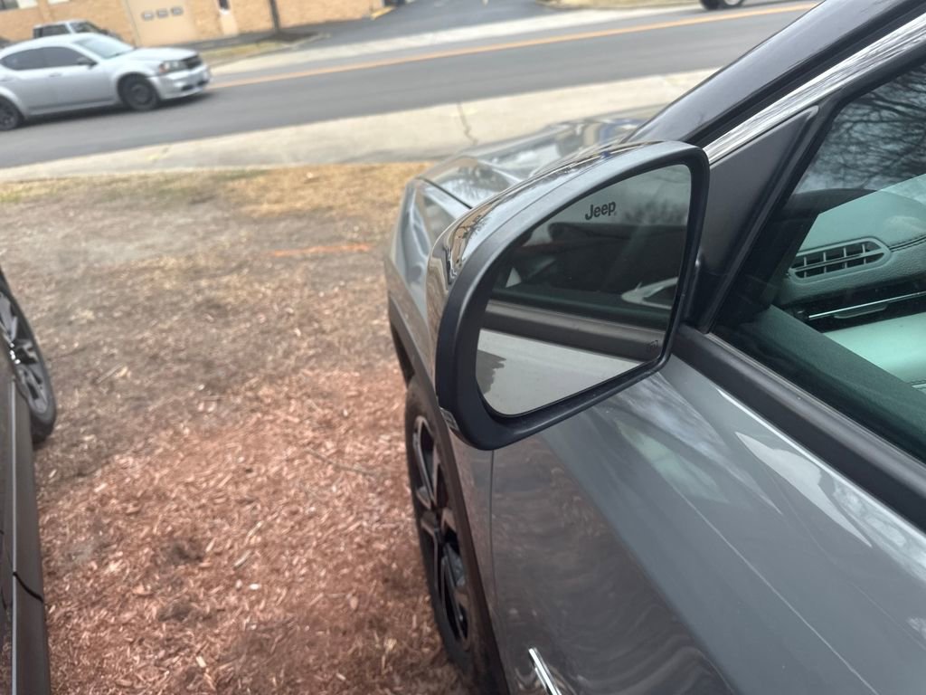 Used 2024 Jeep Compass Limited image 24