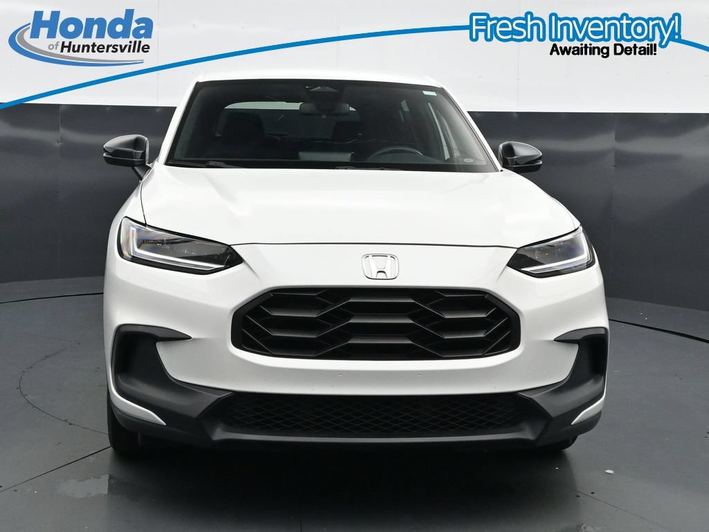 Used 2024 Honda HR-V Sport image 3