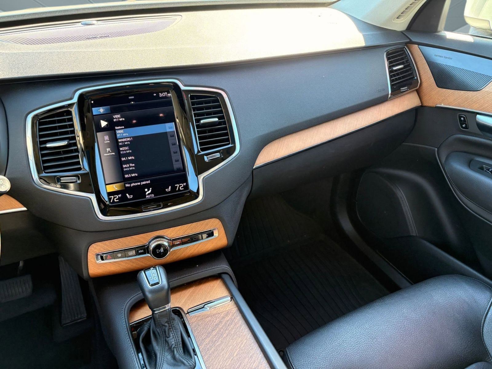 Certified 2022 Volvo XC90 T6 Momentum w/ Advanced Package image 26