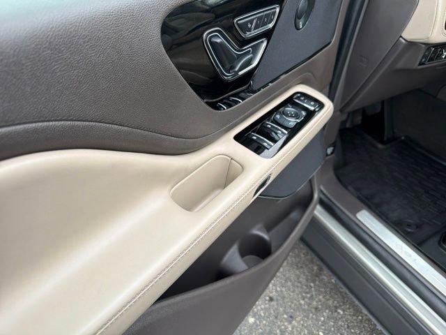 Used 2023 Lincoln Aviator Grand Touring w/ Elements Package Plus image 16