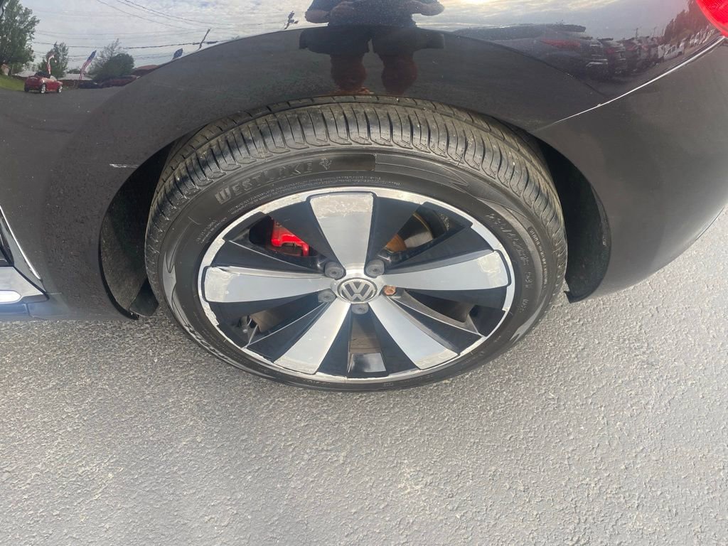 Used 2012 Volkswagen Beetle Turbo image 24