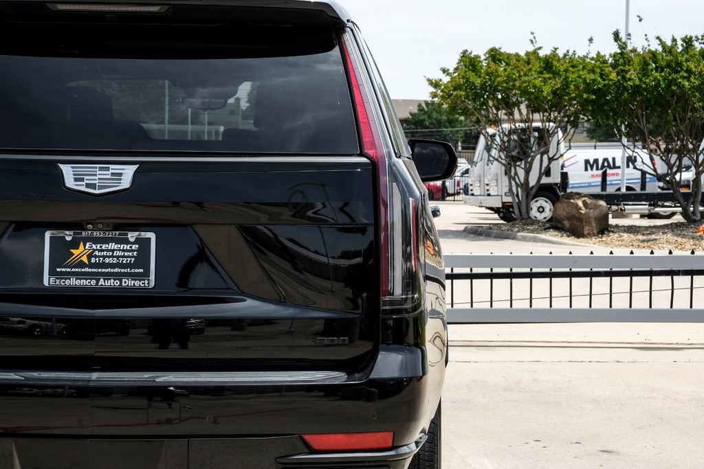 Used 2021 Cadillac Escalade Sport Platinum w/ LPO, ONYX Package AWD/4WD image 59
