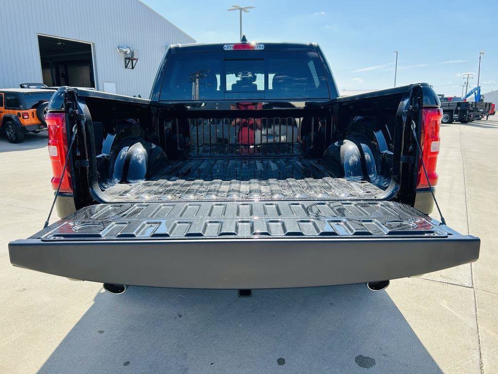 New 2026 RAM 1500 Laramie image 32