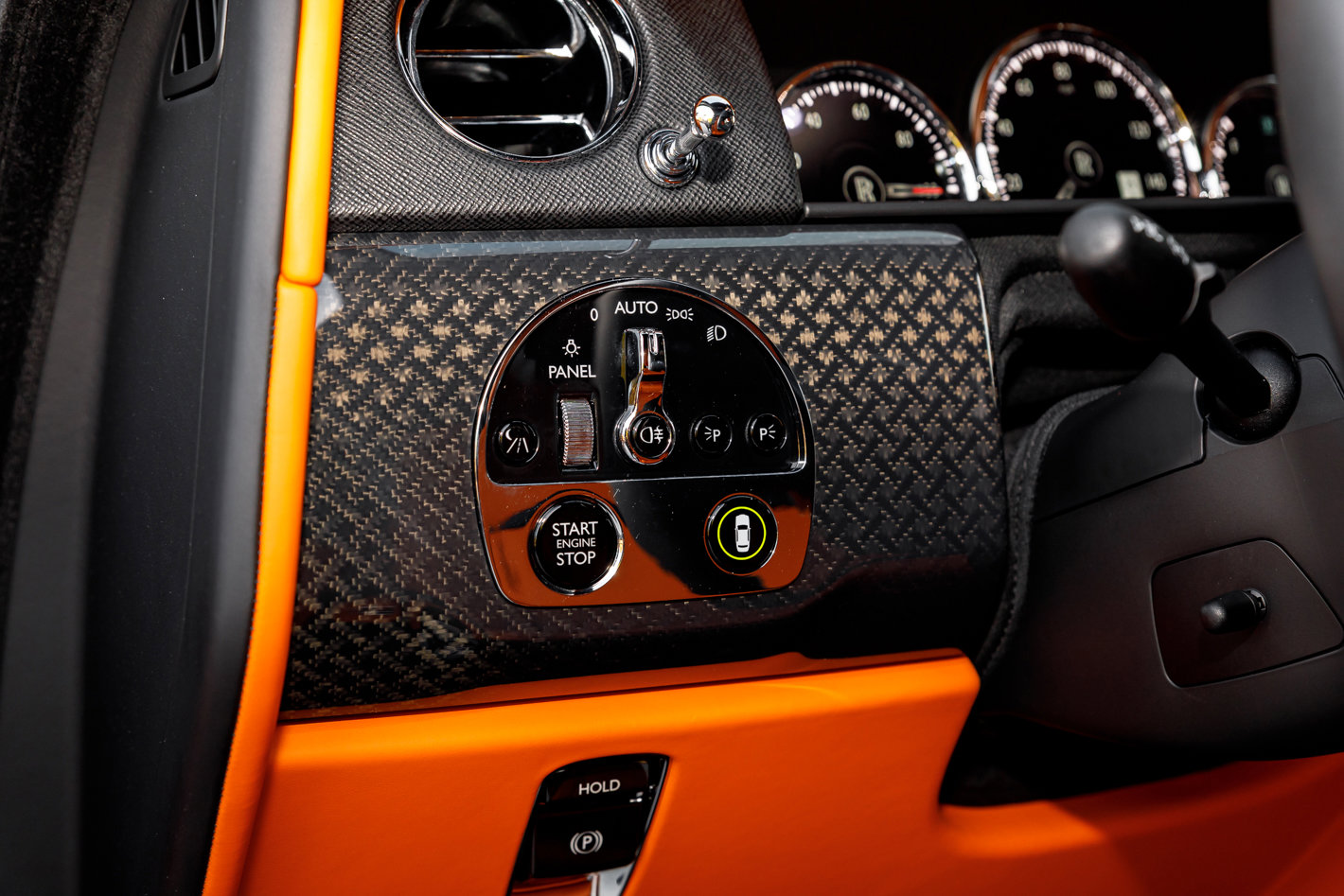 Certified 2024 Rolls-Royce Cullinan Black Badge w/ Driver's Package image 29