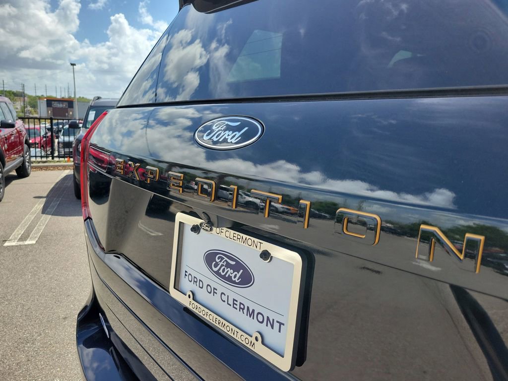 New 2026 Ford Expedition Tremor image 7