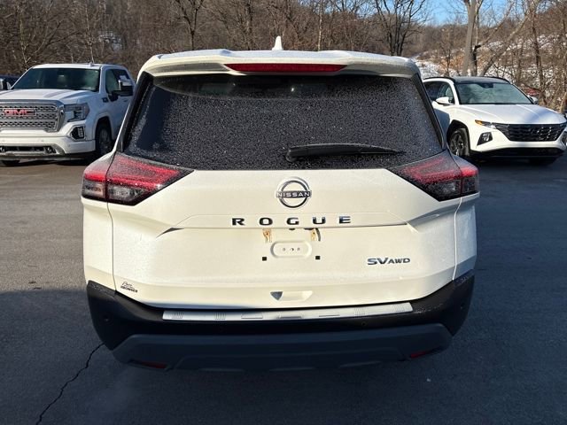 Certified 2022 Nissan Rogue SV image 4