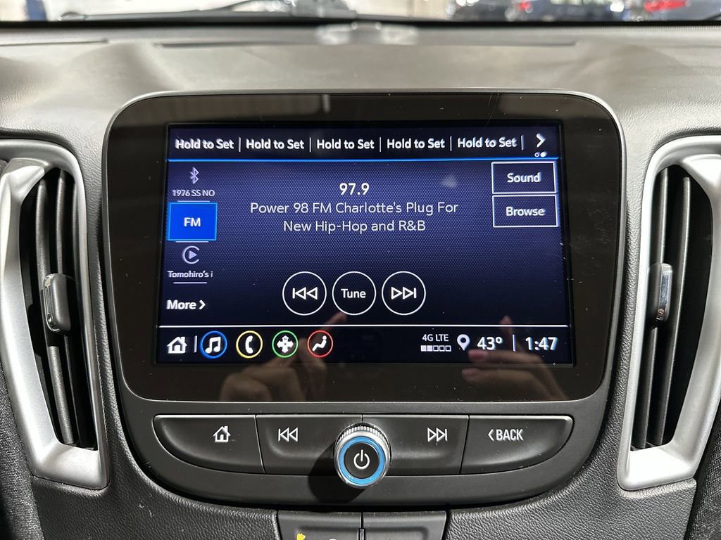 Used 2024 Chevrolet Malibu LT image 11