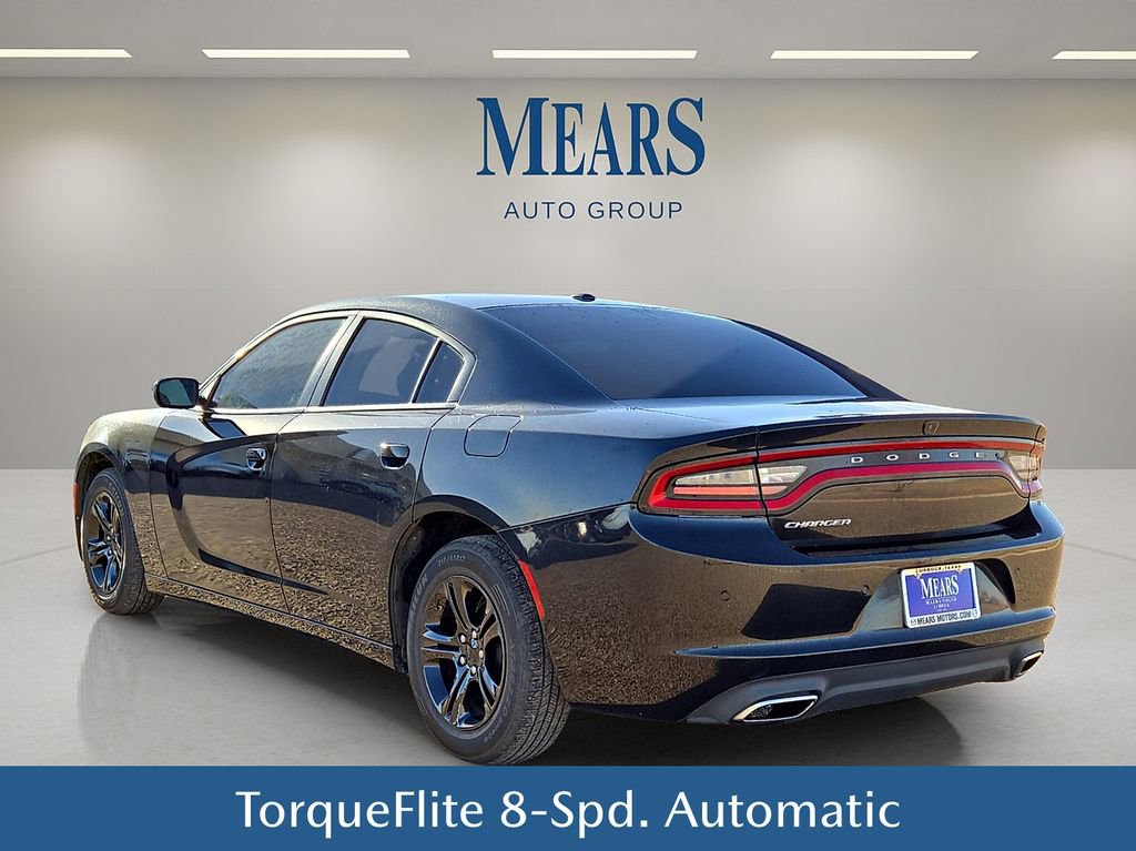 Used 2022 Dodge Charger SXT image 4