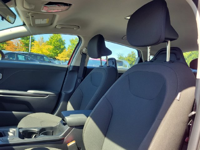 New 2026 Kia K4 FWD image 12