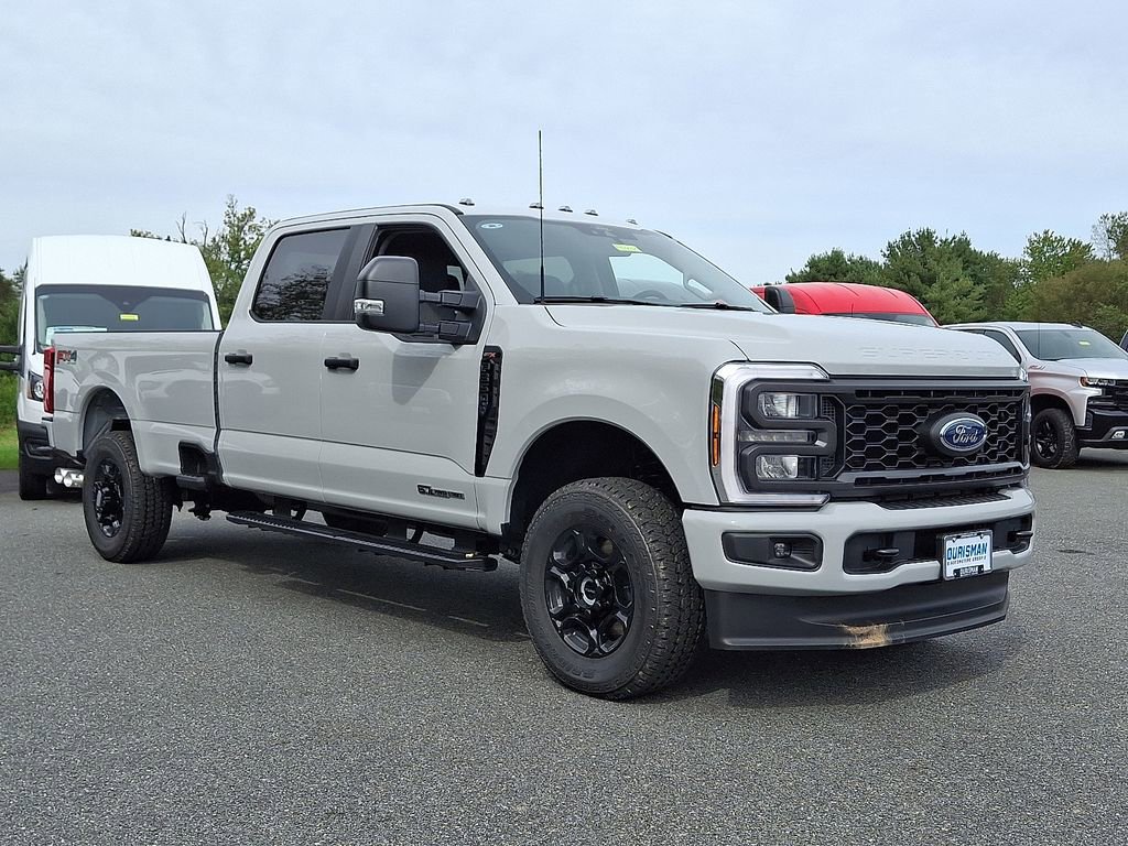 New 2026 Ford F350 XL image 1