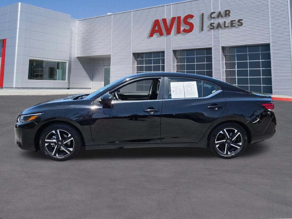 Used 2025 Nissan Sentra SV FWD image 10