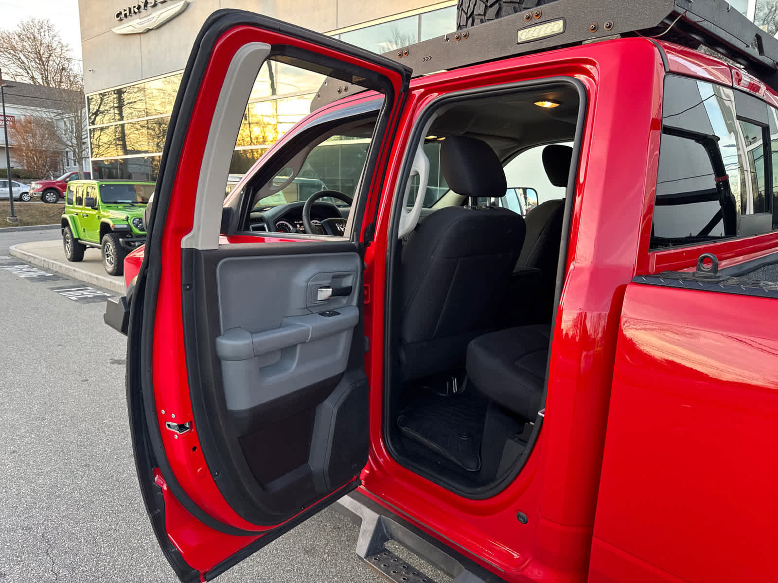 Used 2019 RAM 1500 Classic Warlock image 29