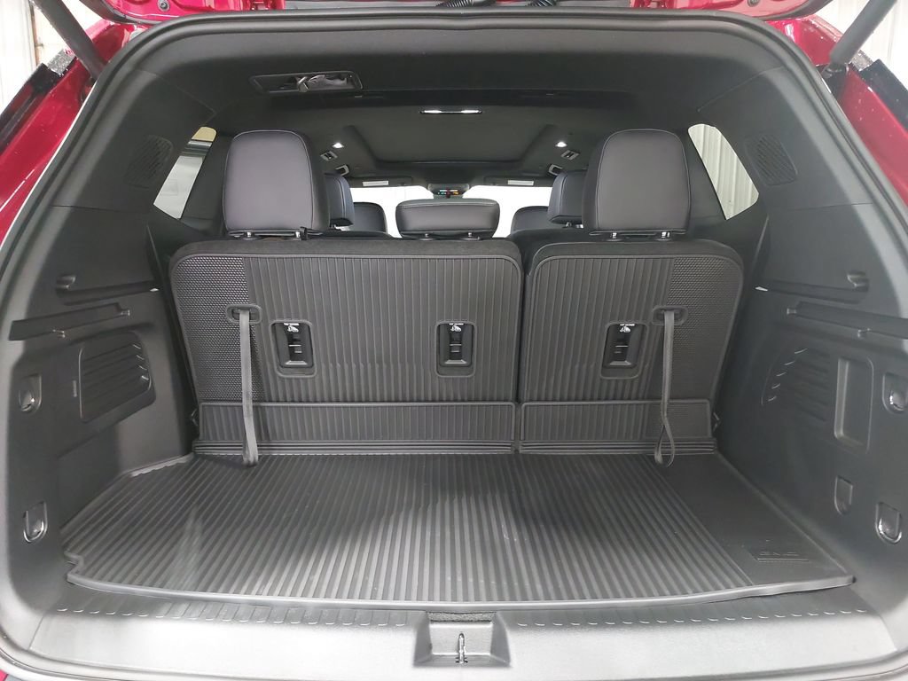 New 2026 GMC Acadia AT4 w/ Super Cruise Package AWD/4WD image 12