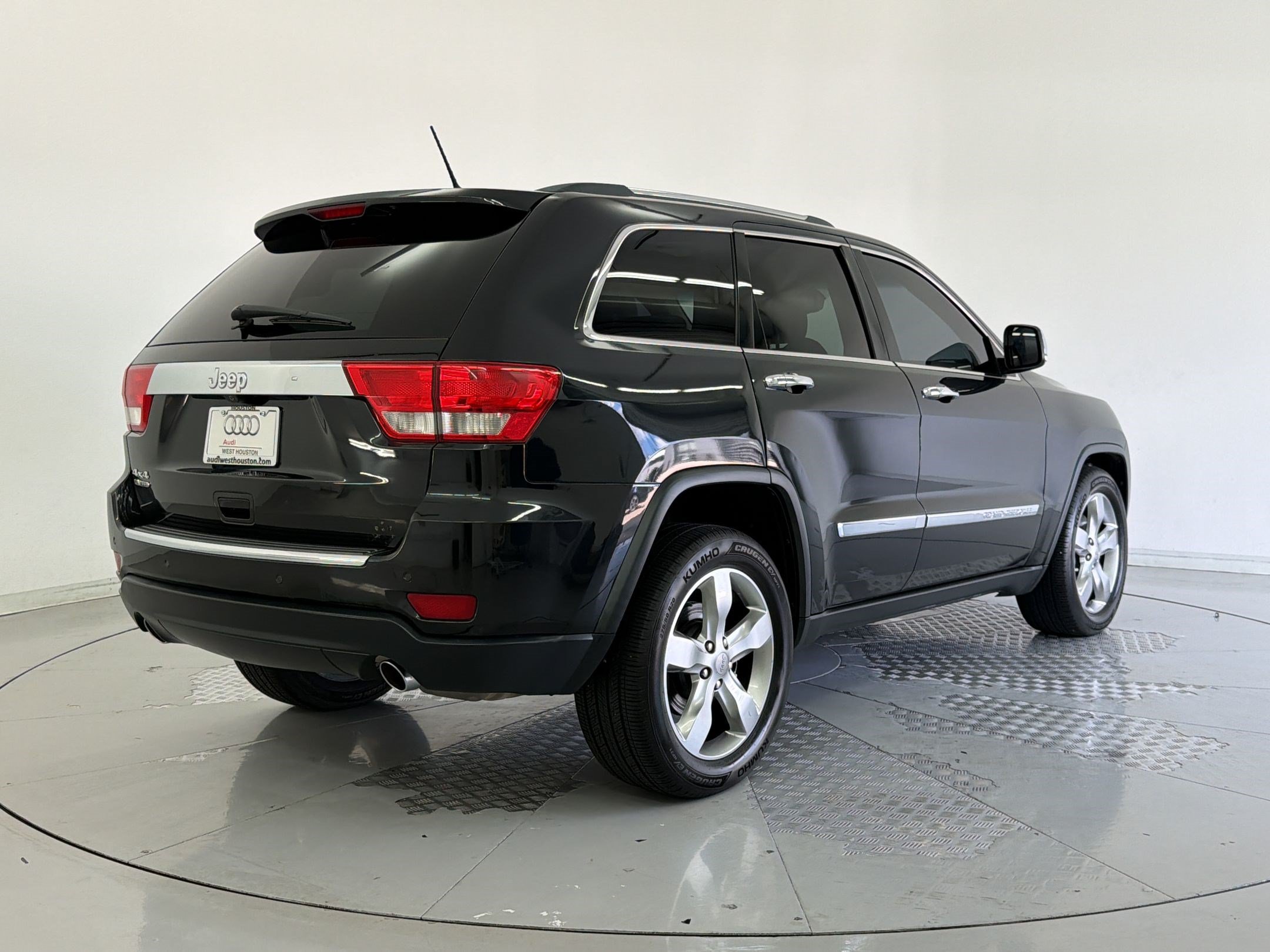 Used 2013 Jeep Grand Cherokee Limited AWD/4WD image 9