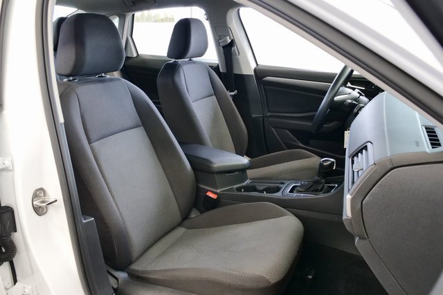 Used 2019 Volkswagen Jetta S image 15