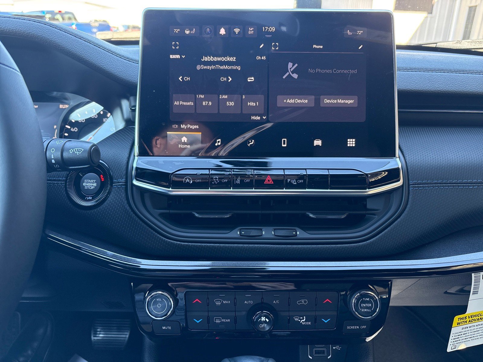 New 2026 Jeep Compass Limited image 17