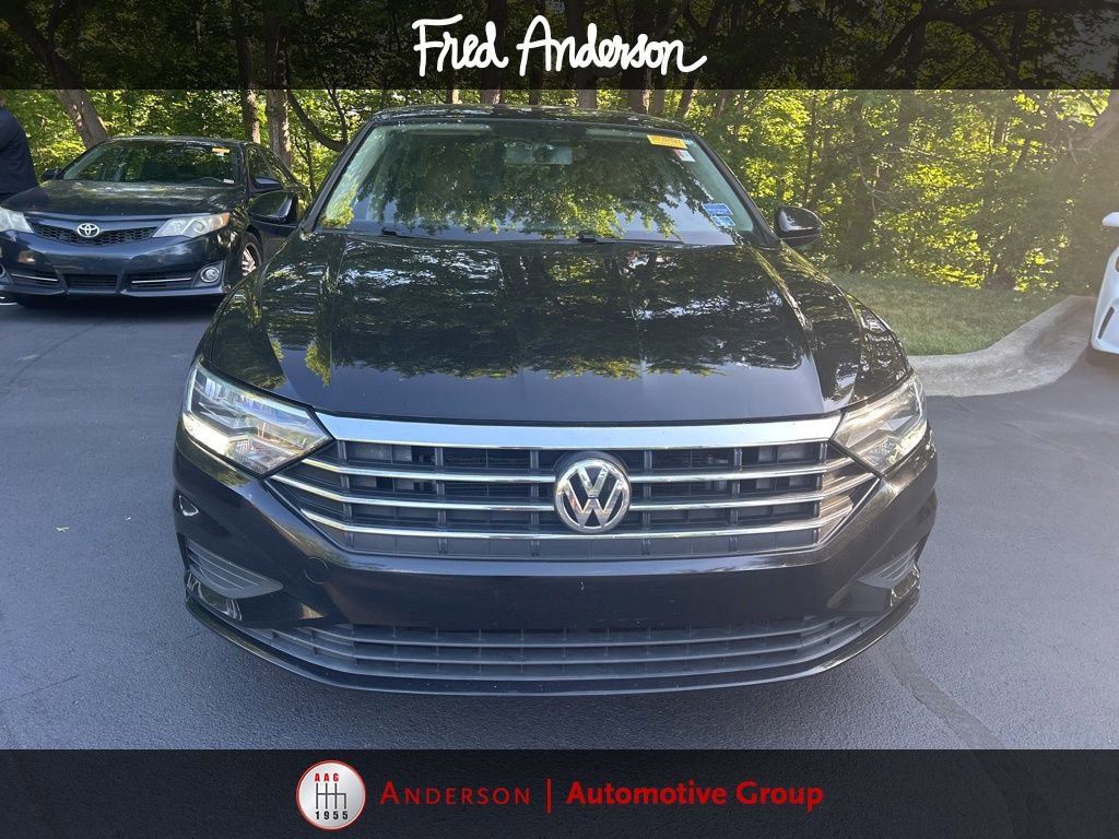 Used 2020 Volkswagen Jetta SE FWD image 2