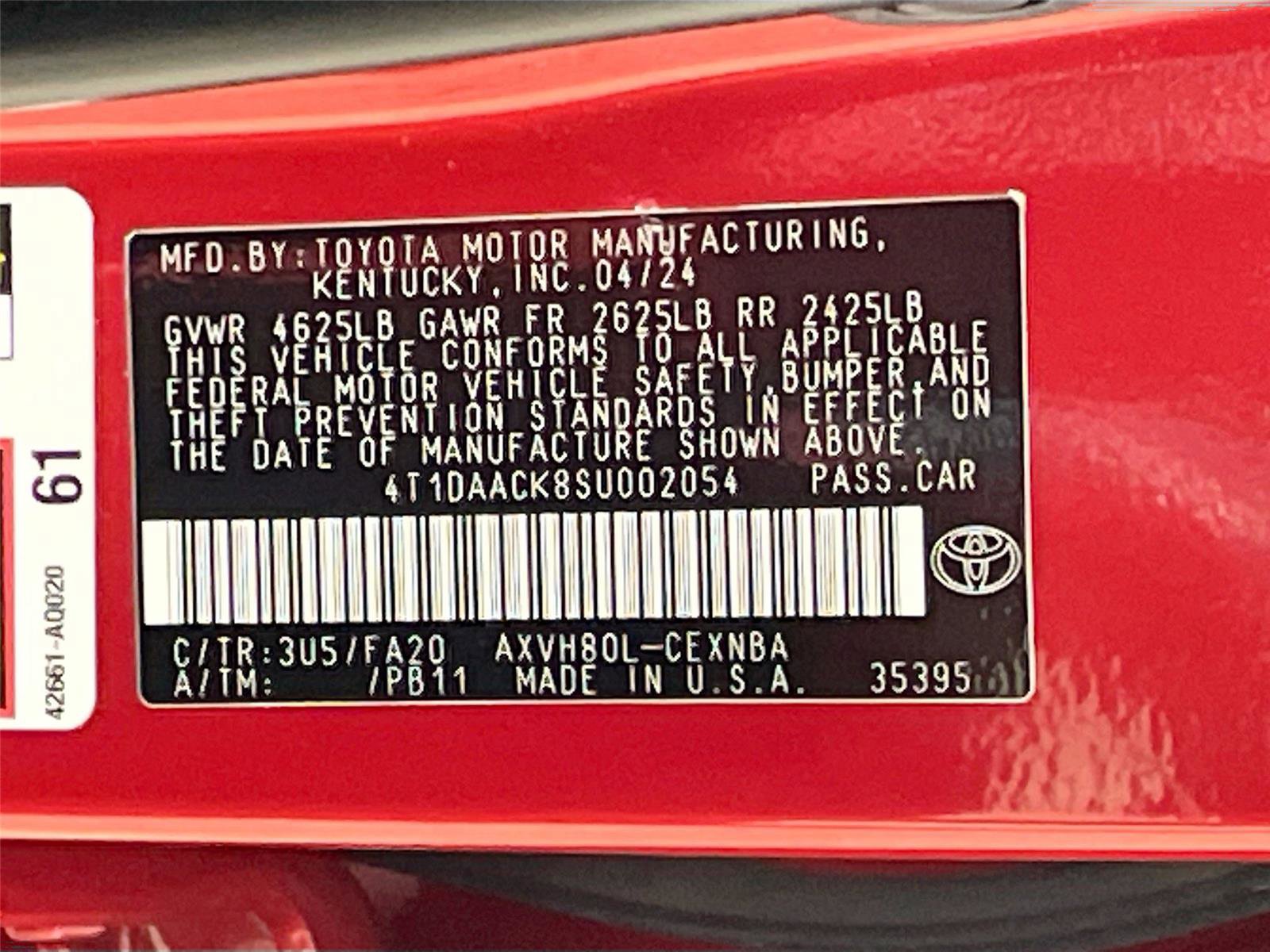 Used 2025 Toyota Camry LE image 32