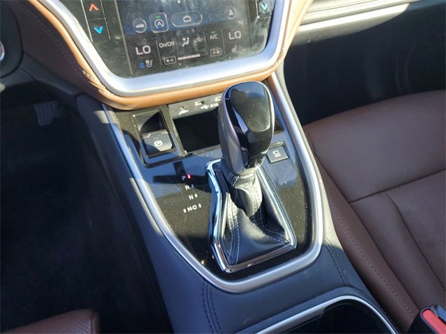 Used 2022 Subaru Outback Touring w/ Popular Package #2 image 25