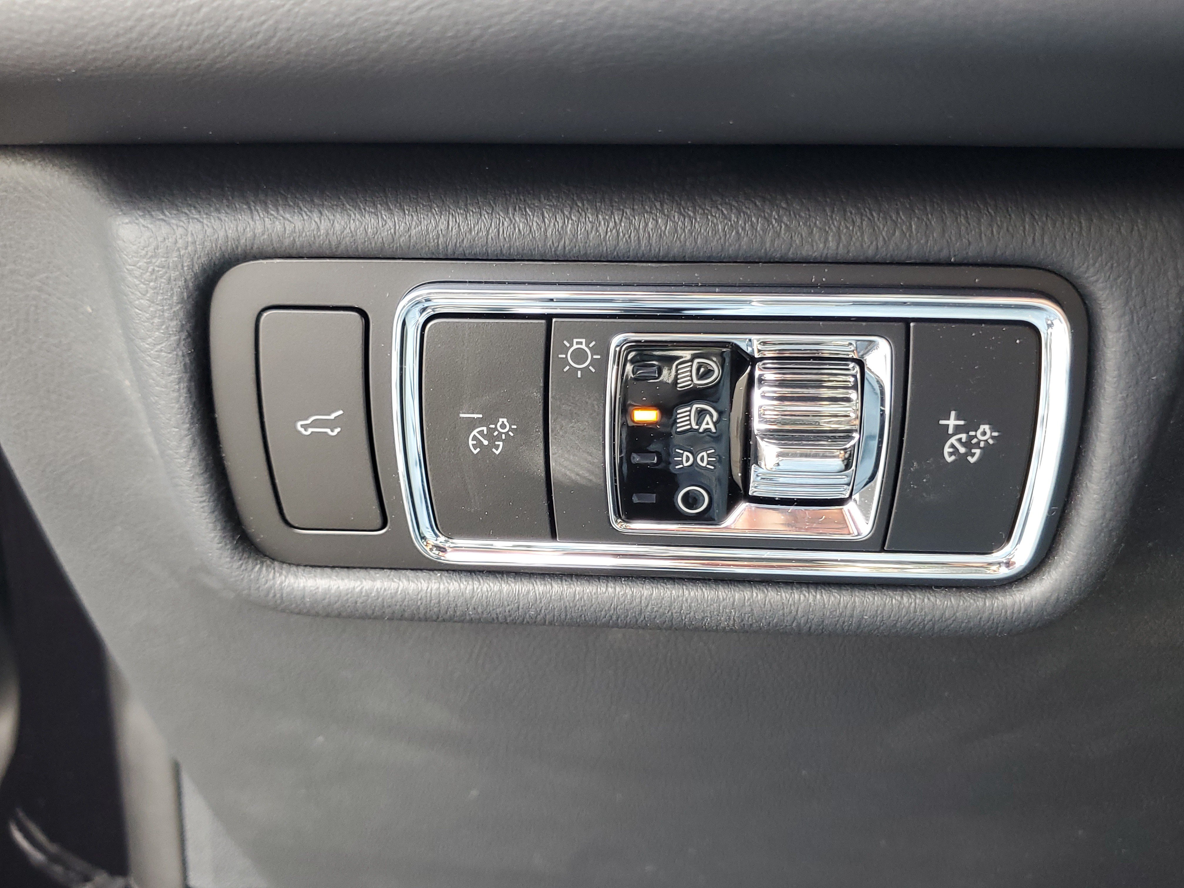 New 2026 Lincoln Aviator Reserve w/ Jet Appearance Package AWD/4WD image 13