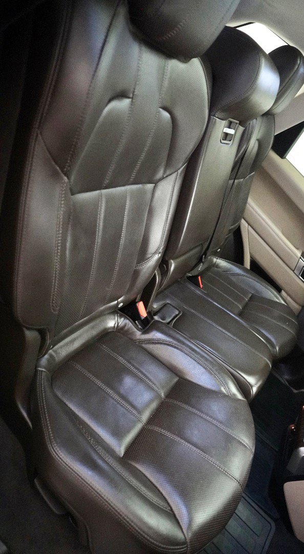 Used 2014 Land Rover Range Rover Sport HSE AWD/4WD image 9