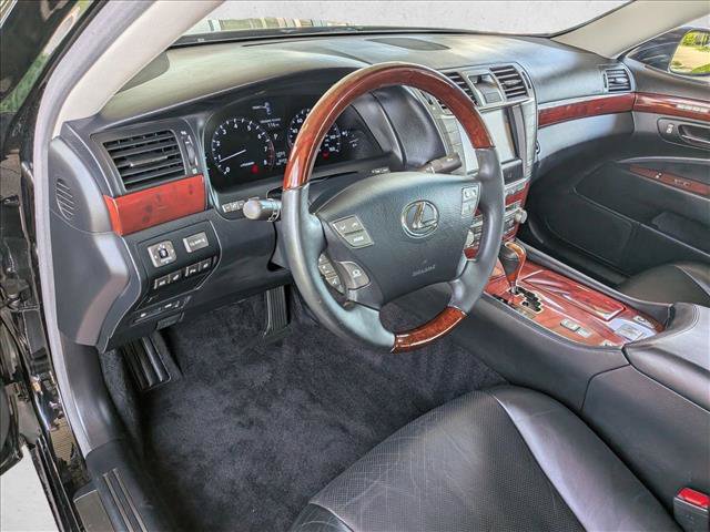Used 2011 Lexus LS 460 AWD w/ Luxury Value Edition image 10